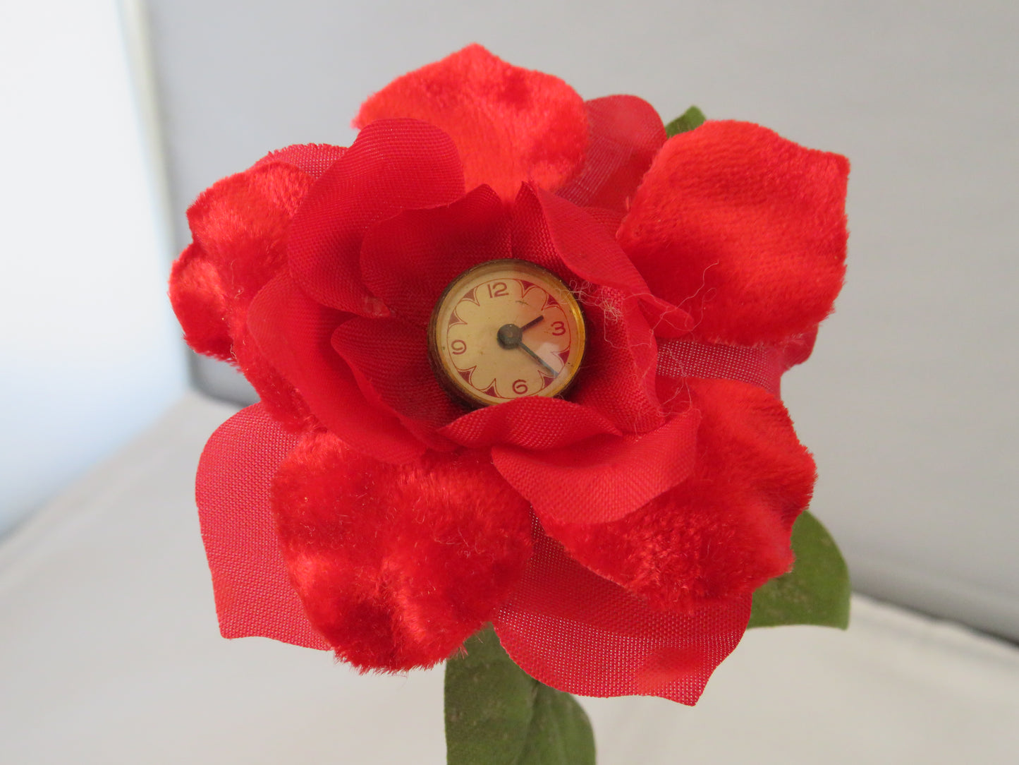 Rare Antique Red Felt Handmade Petal Flower Clock in Original Box  - Germany 1930's